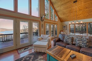 TV, fireplace, books