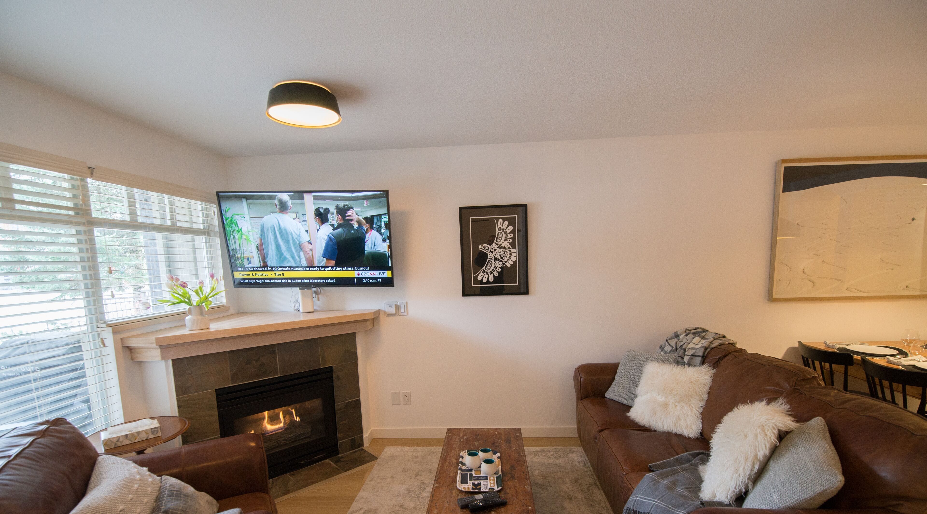 Stoney Creek Condo in Whistler Village with Private Hot Tub