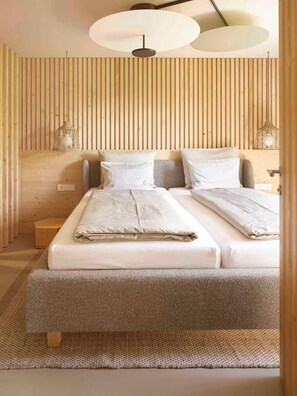 2 عدّة غرف نوم وسرير سفر وواي فاي مجانًا