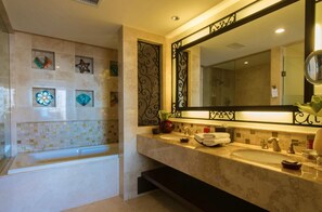 Shower, jetted tub, hair dryer, towels