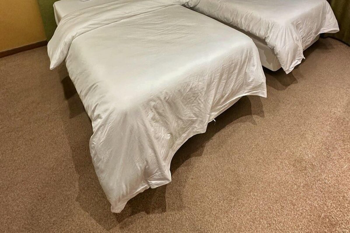 Deluxe Twin Room | Individually decorated, desk, laptop workspace, free WiFi