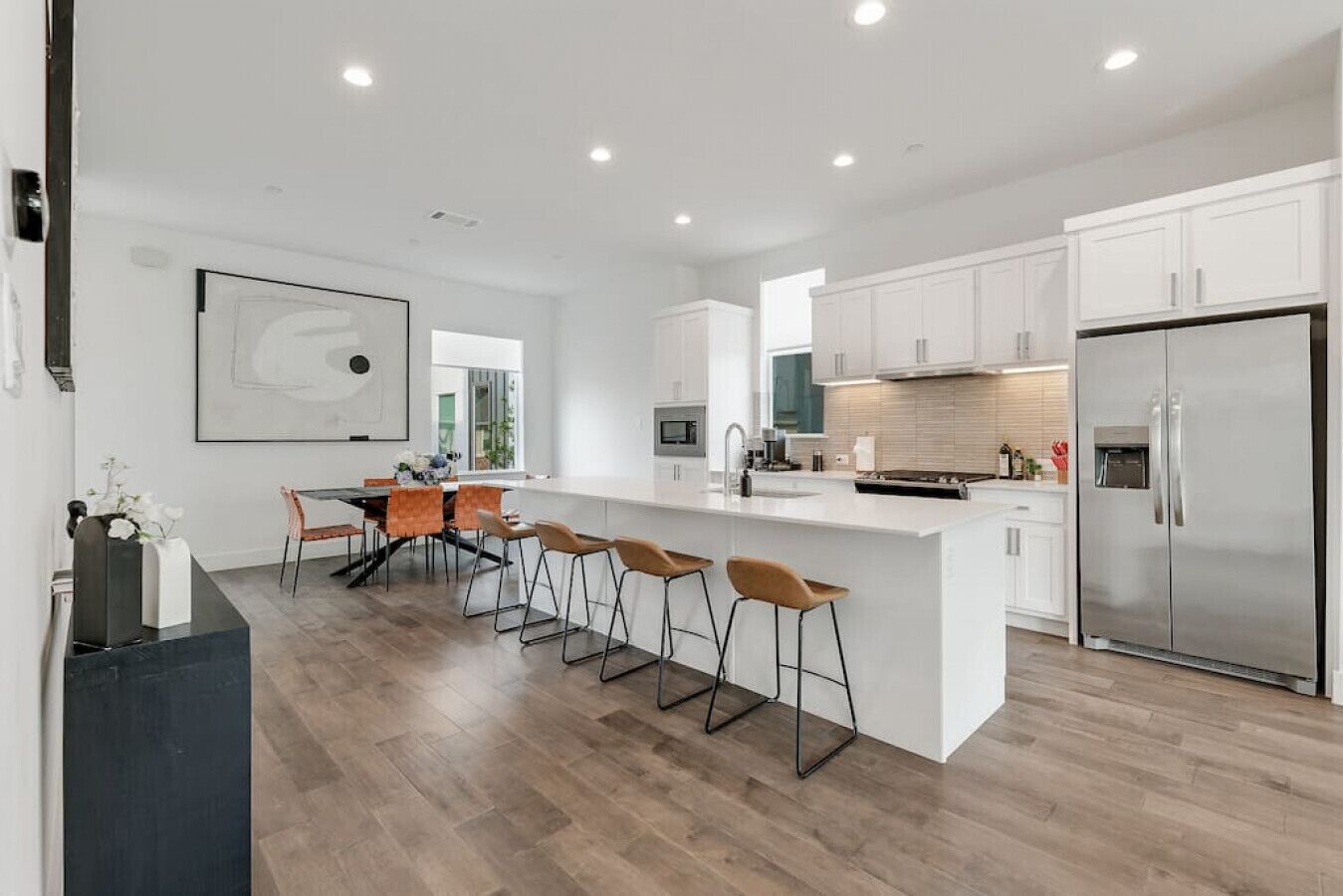 McCoy 401 · Modern Downtown Townhouse + Skyline Rooftop Views