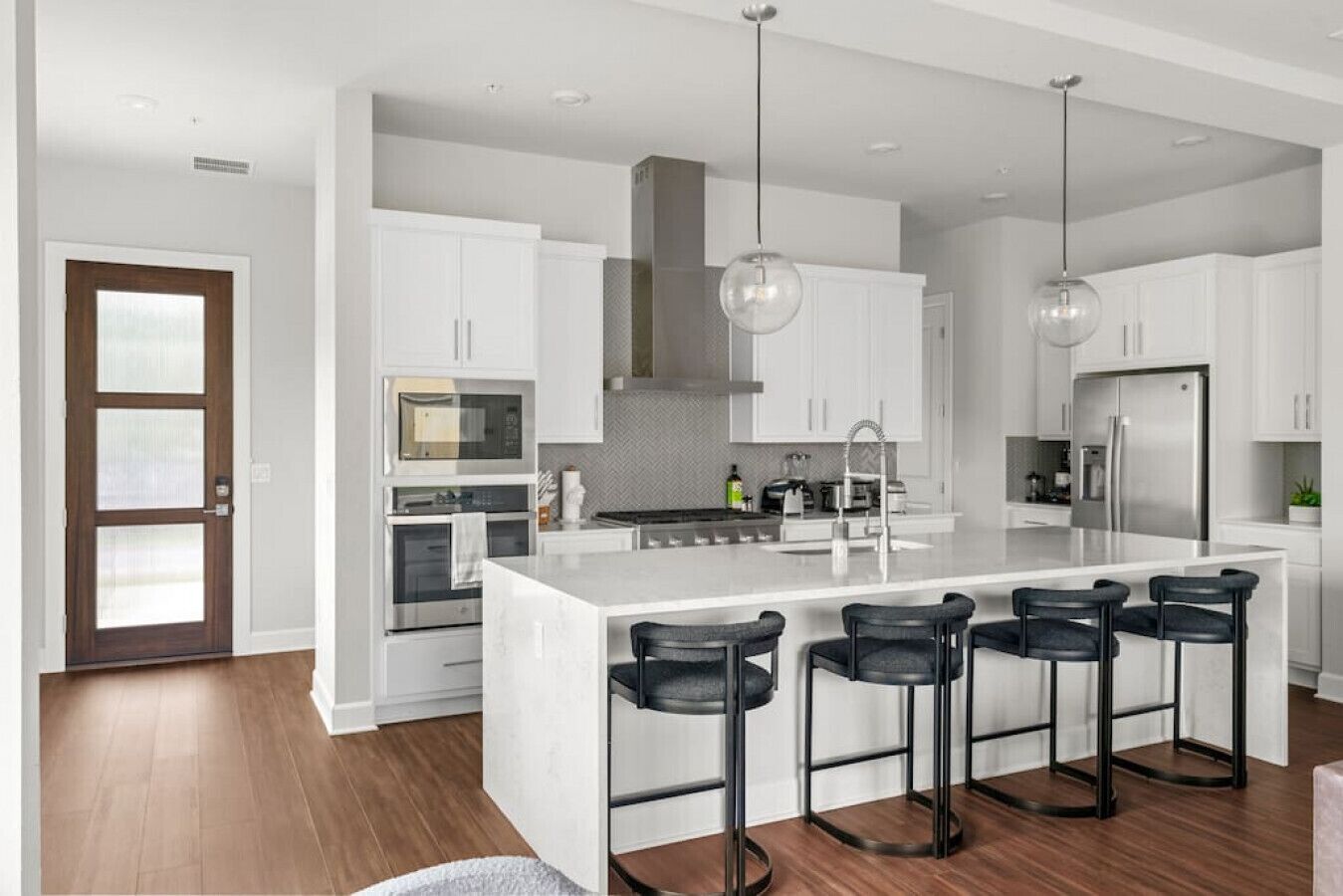 2005 Winsted #B · 8 Mins to DT! Fully-Equipped 4BD Home | TarryTown