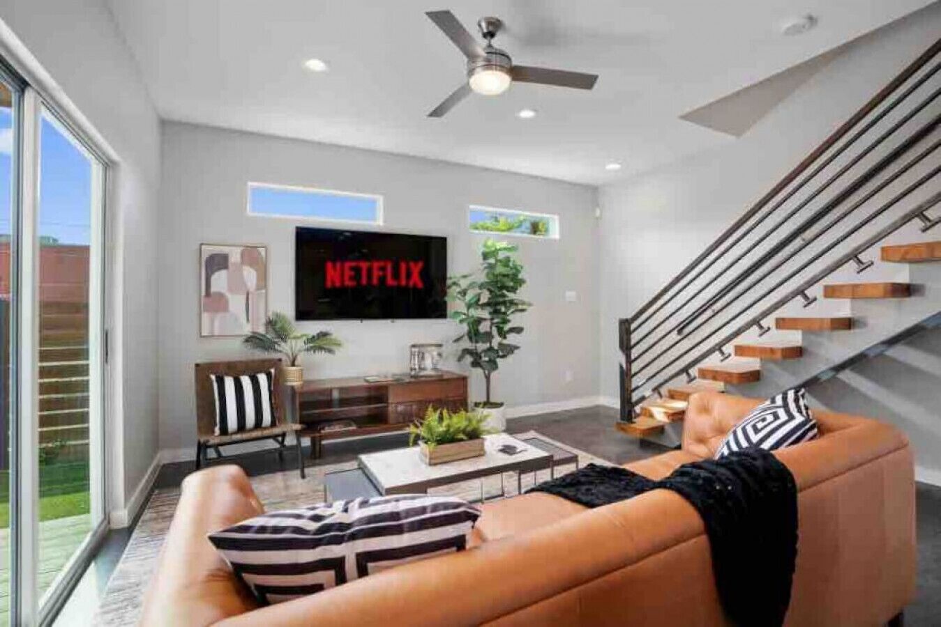 122 E Myrtle  · Gated Central Home to Explore San Antonio&#x27;s Heart!