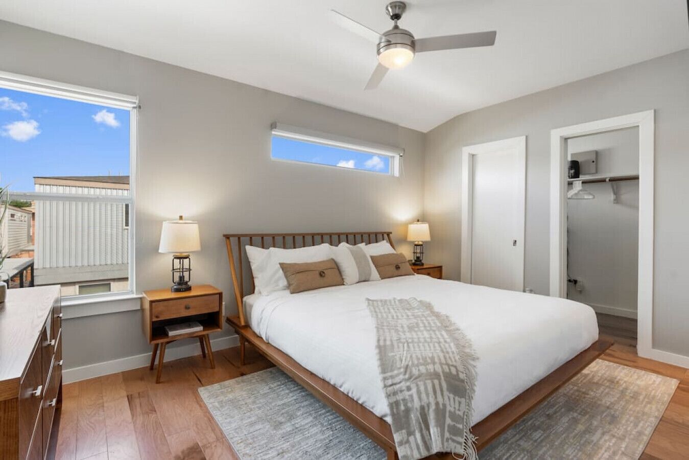 122 E Myrtle  · Gated Central Home to Explore San Antonio&#x27;s Heart!