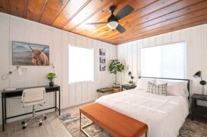 1 soverom, strykejern/-brett, wi-fi (inkludert) og sengetøy