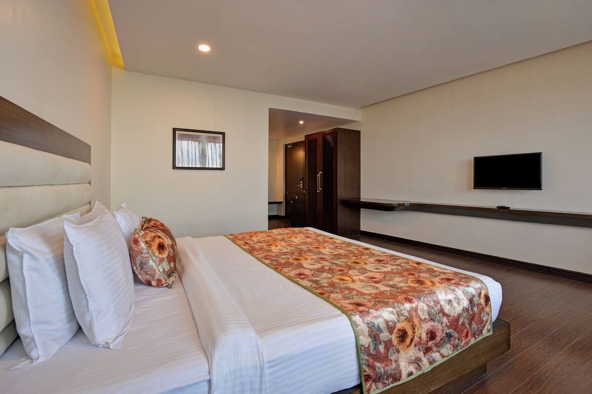Junior Suite Room | 隔音、免费 WiFi