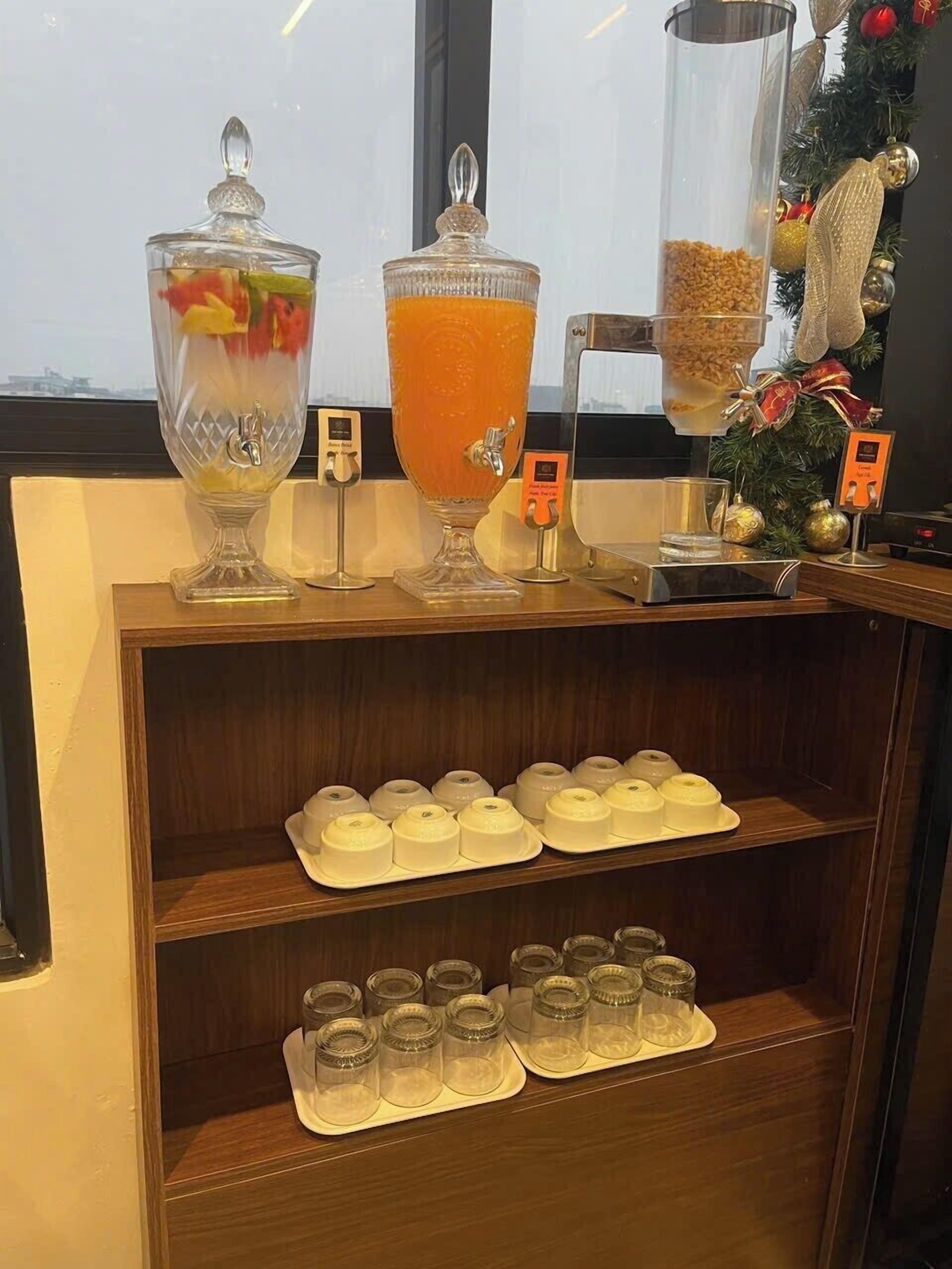 レストラン