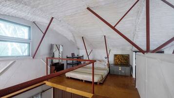 3 Schlafzimmer, Schreibtisch, Bügeleisen/Bügelbrett, kostenloses WLAN