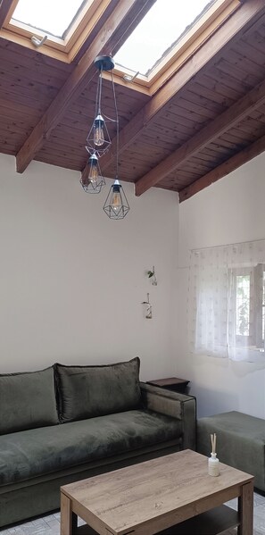Televisión LED de 32 pulgadas con canales digitales, una televisión
