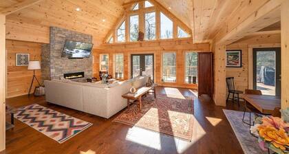 El Escorpio North - Large Custom Home with Game Room and Fire Pit