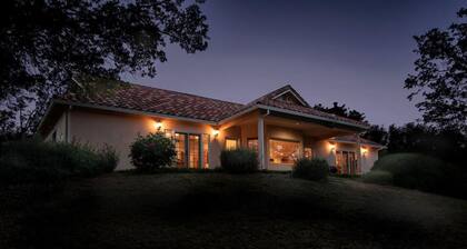 Guinda's Finest Nature Get-Away!