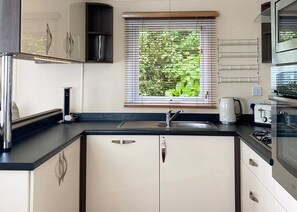 Fridge, oven, dishwasher, freezer