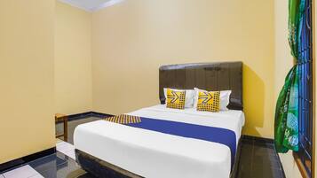 Double Room | Free WiFi, bed sheets
