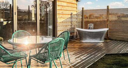 Country Lodge Deluxe