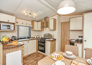 Fridge, oven, stovetop, toaster