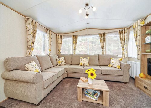12ft-wide caravan with one double and one twin.