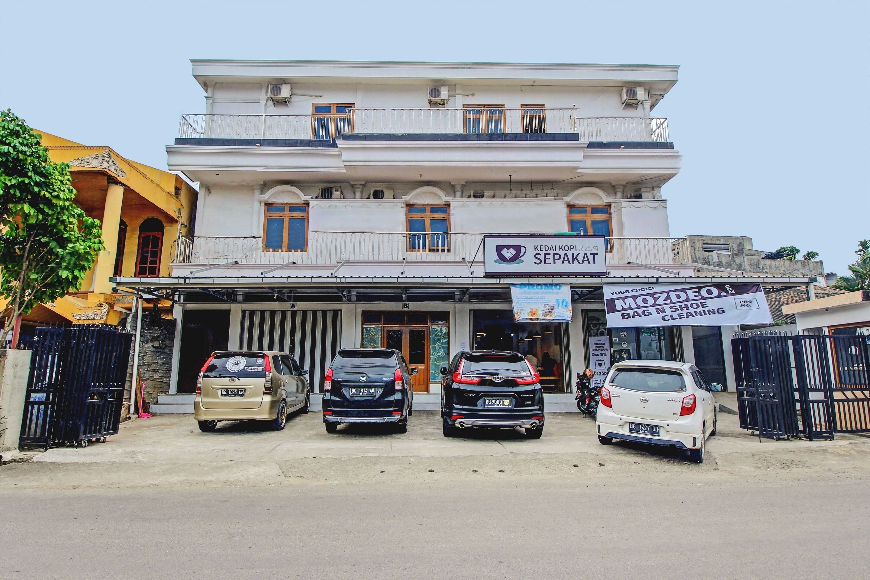 Photo - OYO 90224 Palembang Residence