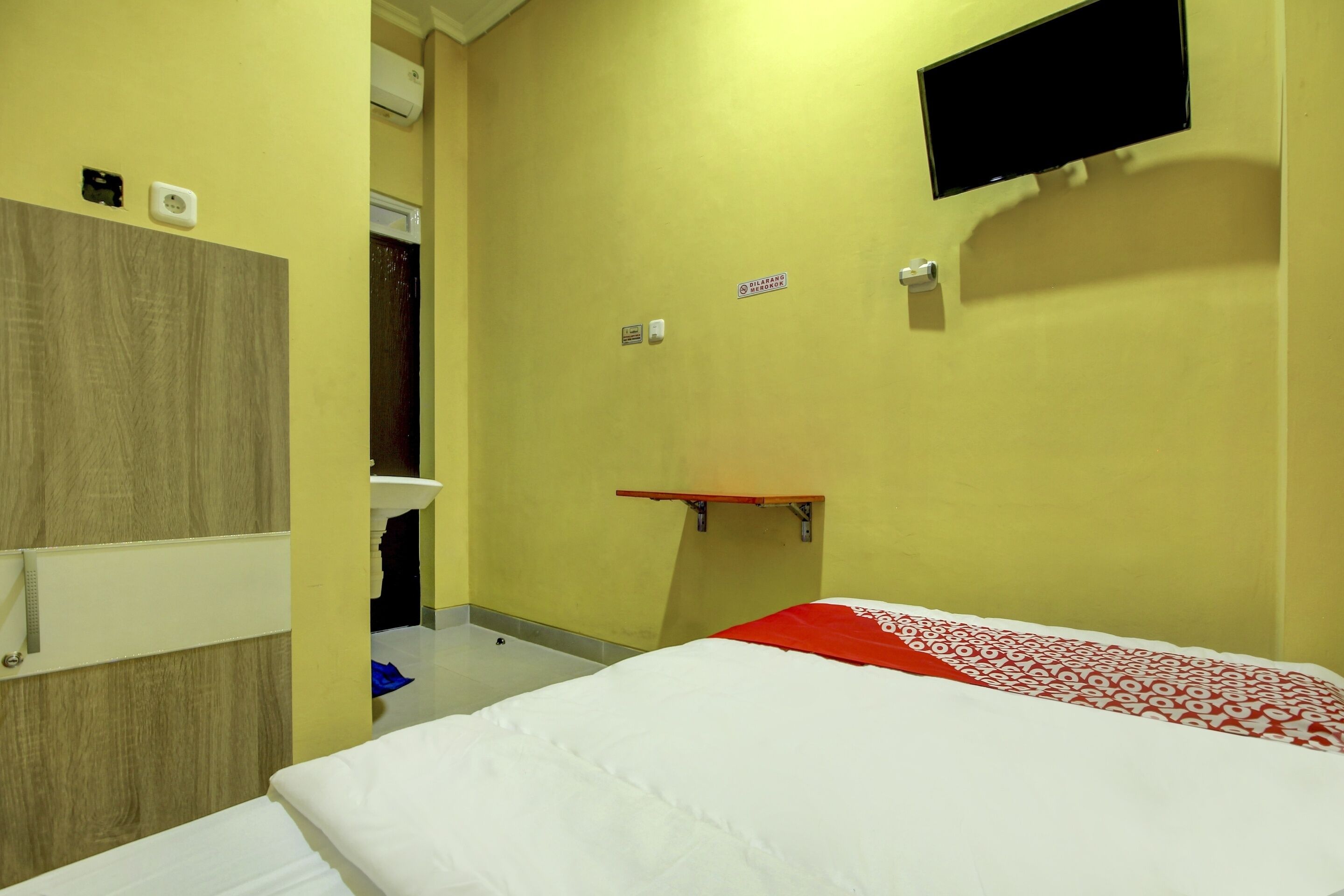 Photo - OYO 90224 Palembang Residence
