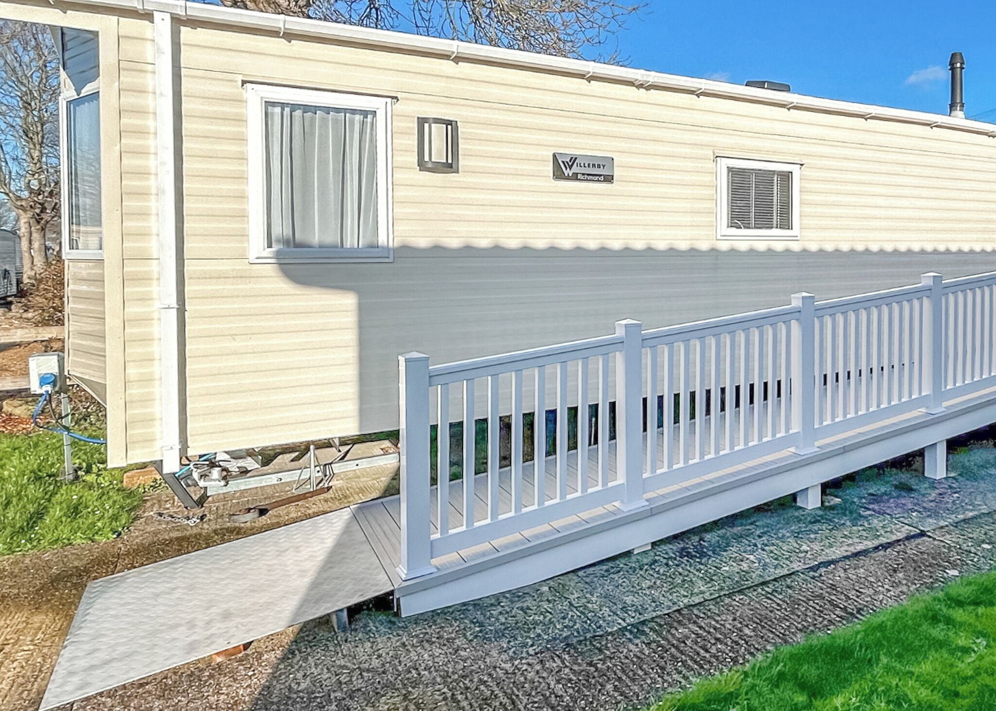 المنطقة المحيطة بالمنشأة