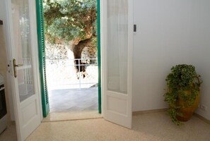 Interior - Villa Anna - THE LECCIO (Fasano)