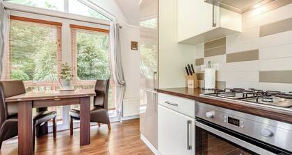 1 bedroom accommodation in Narberth, Nr Tenby