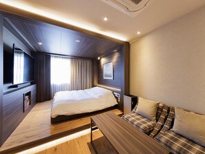 1 bedroom, desk, free WiFi, bed sheets - Smoking King double room with bathtub / Hiroshima Hiroshima (Hiroshima)