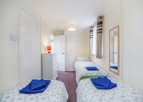 2 bedroom accommodation in Anderby Creek, Mablethorpe