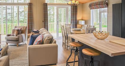 3 bedroom accommodation in Lauder