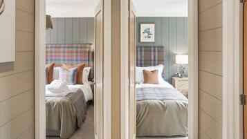 3 bedrooms, free Internet