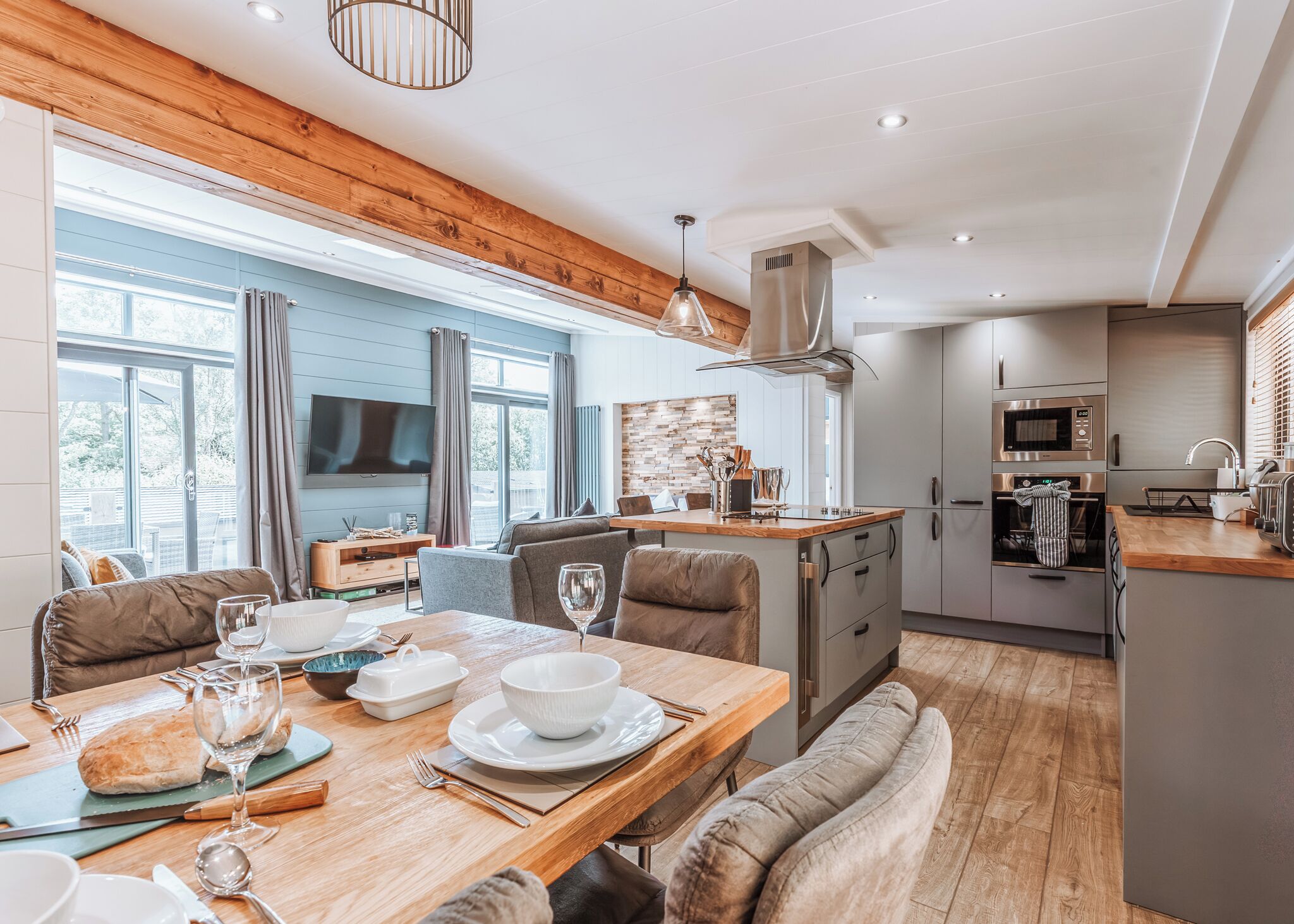 Kühlschrank, Ofen, Herdplatte, Toaster