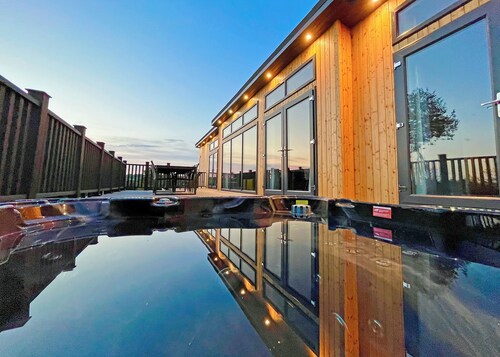 Avon Forest Pet Friendly Lodge