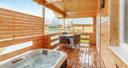 Holly Tree Lodge Accessible