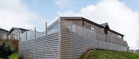 Exterior, Outside, House