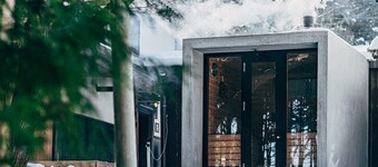 TSUJI OOOKAConcrete SAUNA CUBERU / Nagano Nagano