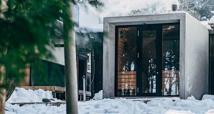 TSUJI OOOKAConcrete SAUNA CUBERU / Nagano Nagano
