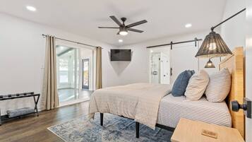 6 chambres, bureau, lit parapluie, Wi-Fi gratuit