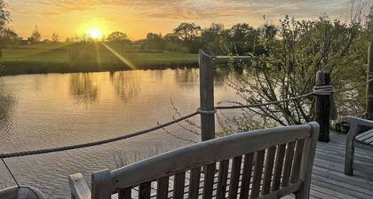 2 bedroom accommodation in Old Buckenham