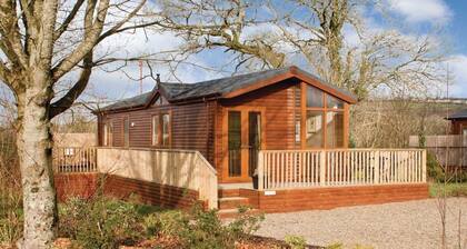 2 bedroom accommodation in Narberth, Nr Tenby