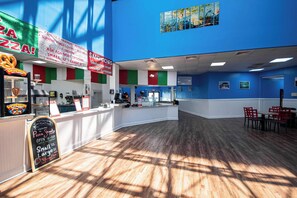 تناول الطعام