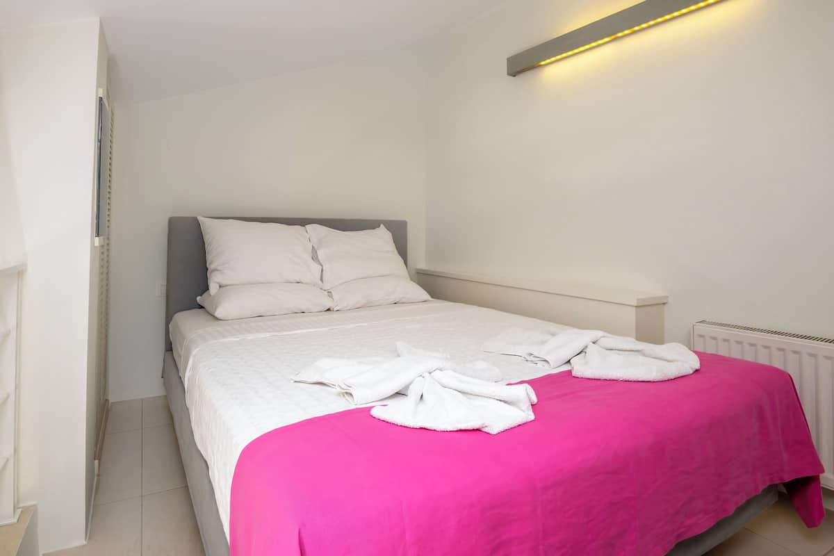 Studio Sea View | Egyedi dekoráció, egyedi berendezés, hangszigetelés és ingyenes wifi