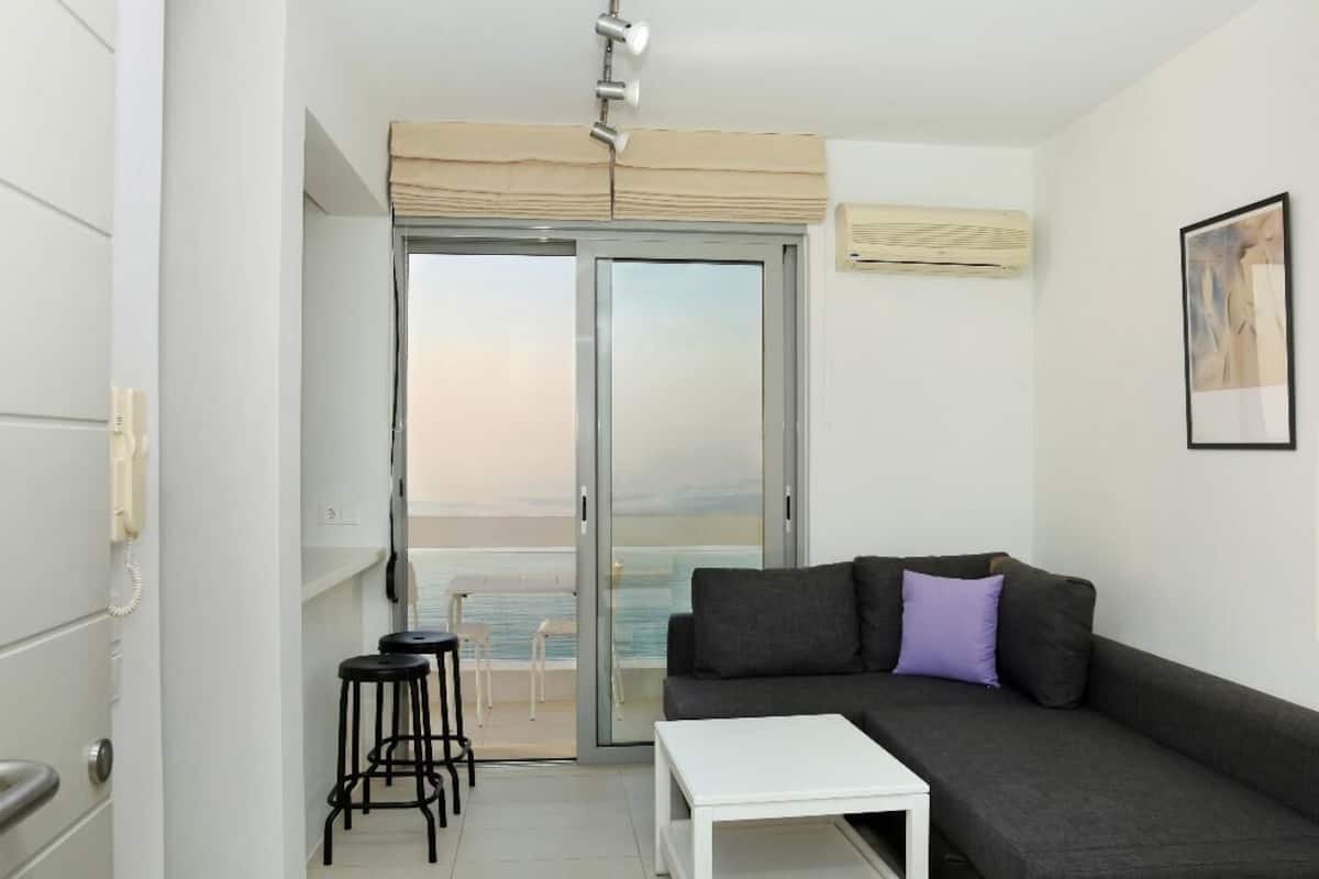 Double Sea View | Egyedi dekoráció, egyedi berendezés, hangszigetelés és ingyenes wifi