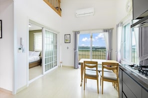 Basic Room, 2 Bedrooms (suwol201) | 2 bedrooms, free WiFi
