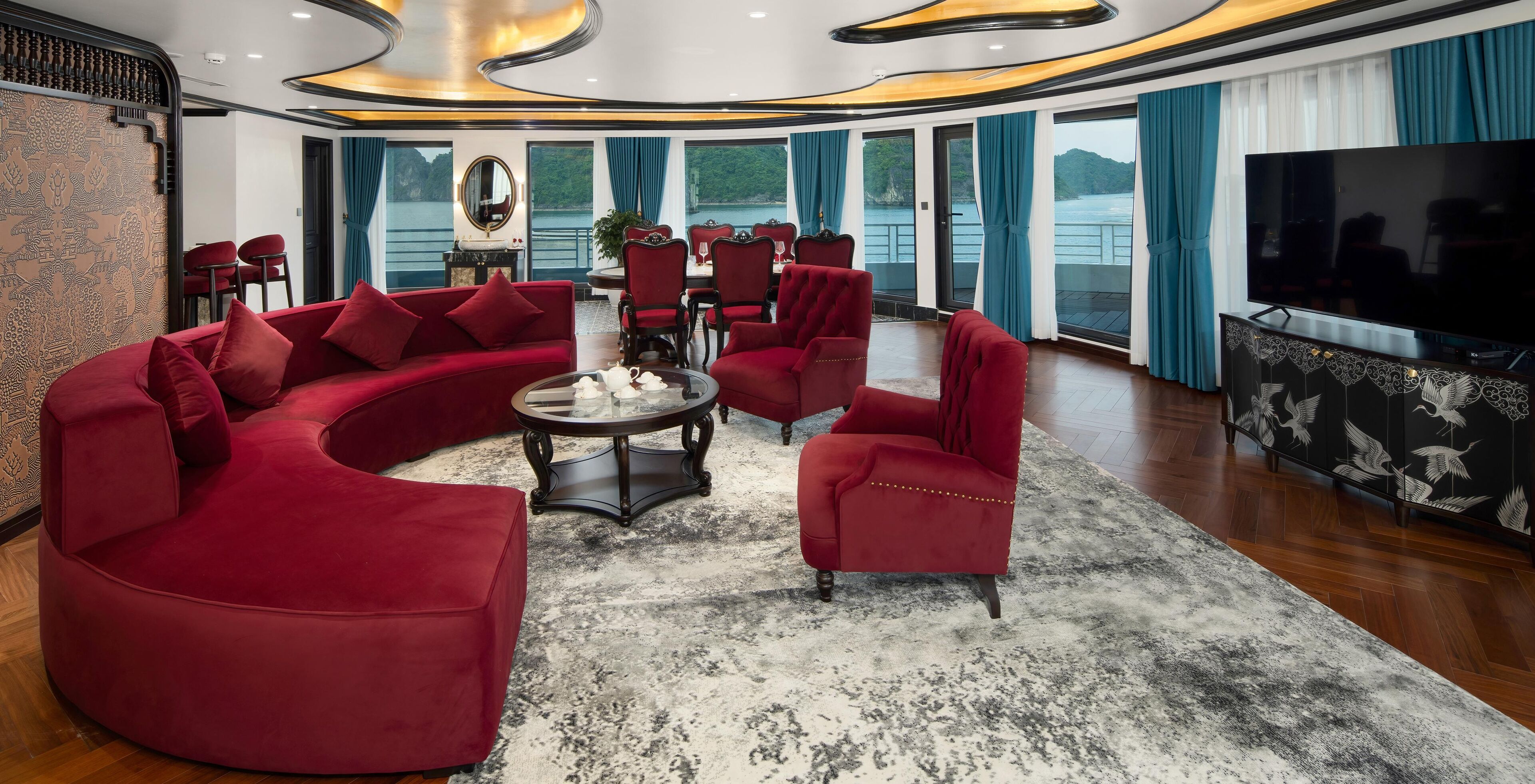 Suite Presidensial, 1 Tempat Tidur King, teras, pemandangan teluk | Pemandangan dari kamar