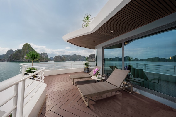 Grand Suite, 1 King Bed, Terrace, Sea View | Terrace/patio