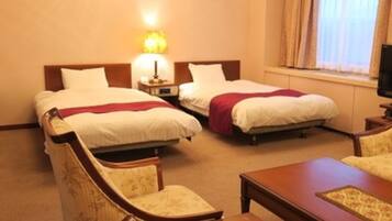 1 Schlafzimmer, Schreibtisch, Bügeleisen/Bügelbrett, Bettwäsche