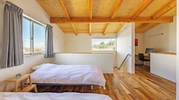 3 bedrooms, desk, iron/ironing board, free WiFi
