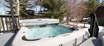 Large Teton Family Home w/Hot Tub + Pool Table