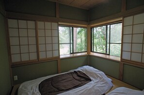 2 habitaciones, escritorio, wifi gratis y ropa de cama 