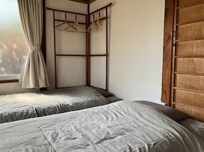 2 bedrooms, desk, free WiFi, bed sheets